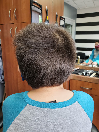 Beauty Salon «Sola Salon Studios», reviews and photos, 6994 Heisley Rd, Mentor, OH 44060, USA