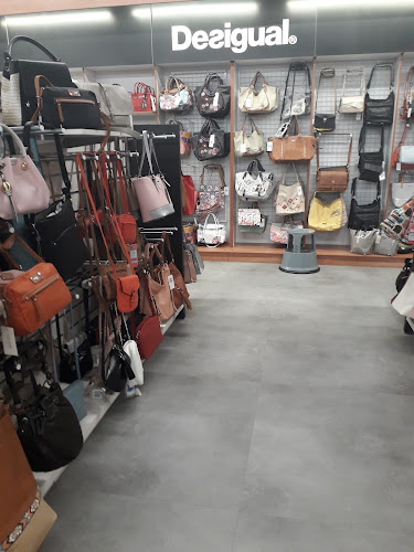Magasin de chaussures Besson Chaussures Poitiers Poitiers