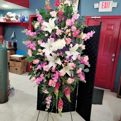 Florist «A Little Castle Flower Shop», reviews and photos, 602 S F St F, Harlingen, TX 78550, USA