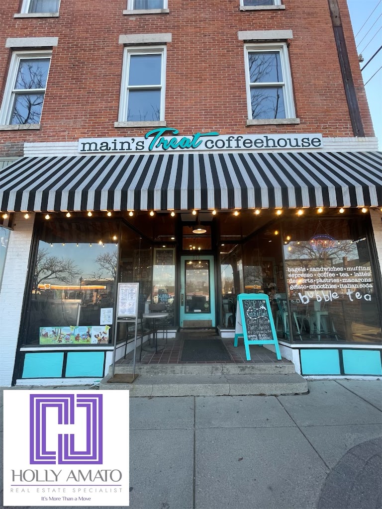 Main's Treat Coffeehouse 48065