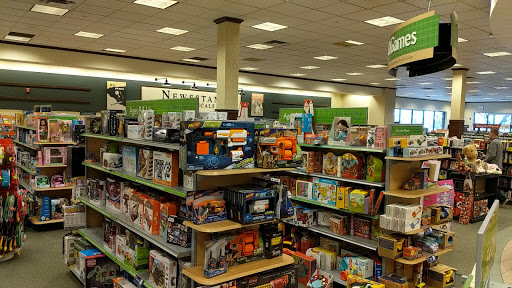 Book Store «Barnes & Noble», reviews and photos, 8136 W Bowles Ave, Littleton, CO 80123, USA
