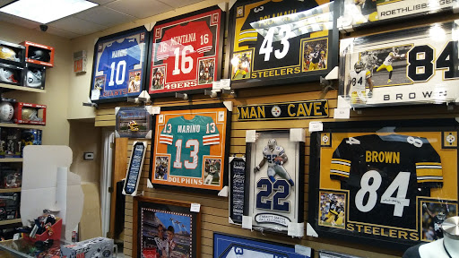 Sporting Goods Store «Sports Obsession», reviews and photos, 5800 Peach St #722, Erie, PA 16565, USA