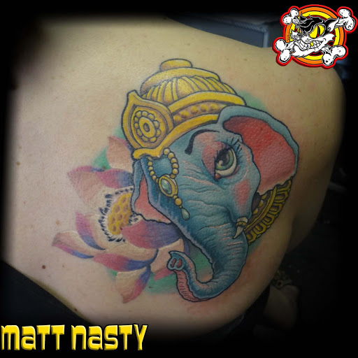 Tattoo Shop «Lucky Strike Tattoo and Body Piercing», reviews and photos, 115 E Broad St Ste 100, Quakertown, PA 18951, USA