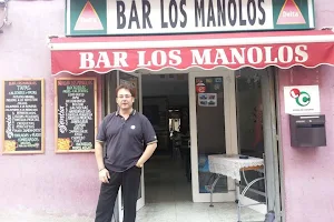 Los Manolos image
