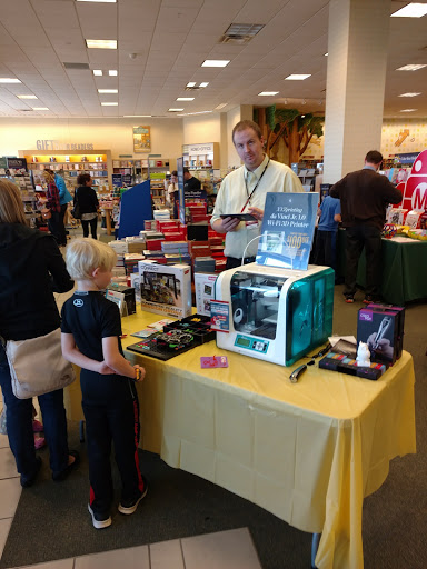 Book Store «Barnes & Noble», reviews and photos, 3050 Beeline Rd, Holland, MI 49424, USA