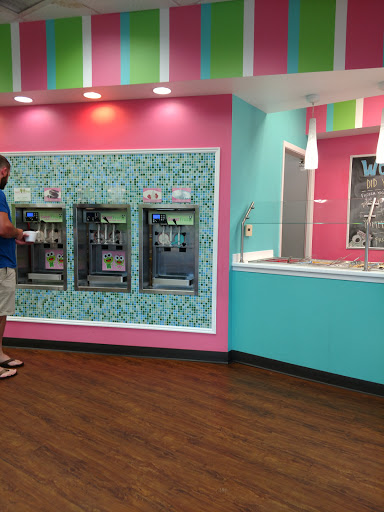 Frozen Yogurt Shop «Sweet Frog», reviews and photos, 4871 US-90, Pace, FL 32571, USA