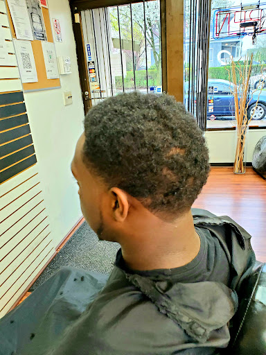 Barber Shop «Electric Hand Barbershop», reviews and photos, 3071 Main St, Bridgeport, CT 06606, USA