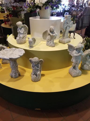 Florist «Thrifty Florist», reviews and photos, 211 S Telegraph Rd, Pontiac, MI 48341, USA