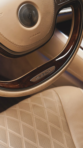 Auto Body Shop «Ultimate Paint Shop II», reviews and photos, 2050 1st St, Highland Park, IL 60035, USA