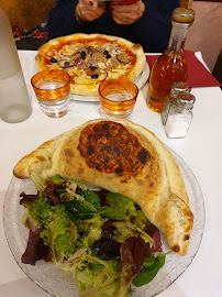 Calzone du Restaurant italien La Casa Pompeï à Lyon - n°10
