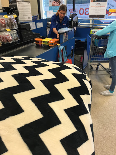 Pet Supply Store «PetSmart», reviews and photos, 7850 W Commercial Blvd, Lauderhill, FL 33351, USA