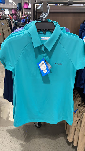 Sportswear Store «Columbia Sportswear Outlet», reviews and photos, 6800 Oxon Hill Rd #600, Oxon Hill, MD 20745, USA