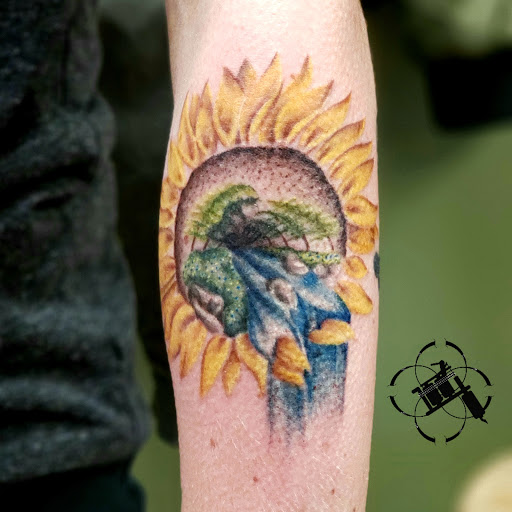 Explore free hand tattoo ideas, creative tattoo ideas in Santa Fe, available at Rivers Collective Body Art