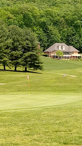 Golf Course «White Plains Golf Course», reviews and photos, 4000 N Plantation Dr, Cookeville, TN 38506, USA