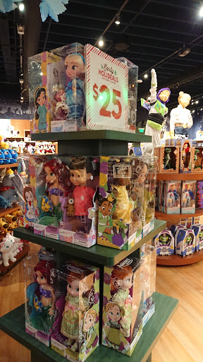 Toy Store «Disney Store», reviews and photos, 4400 Sharon Rd, Charlotte, NC 28211, USA
