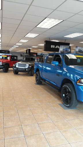 Chrysler Dealer «Dellen Chrysler Dodge Jeep Ram», reviews and photos, 2640 W Main St, Greenfield, IN 46140, USA