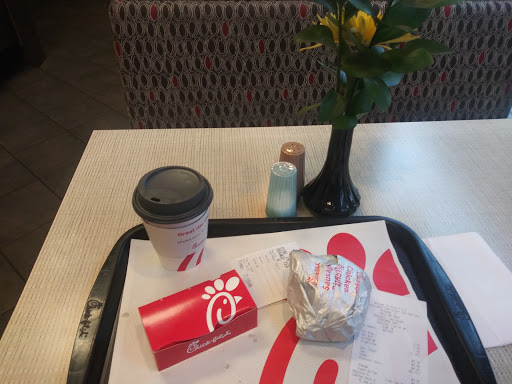 Fast Food Restaurant «Chick-fil-A», reviews and photos, 3050 E Semoran Blvd, Apopka, FL 32703, USA