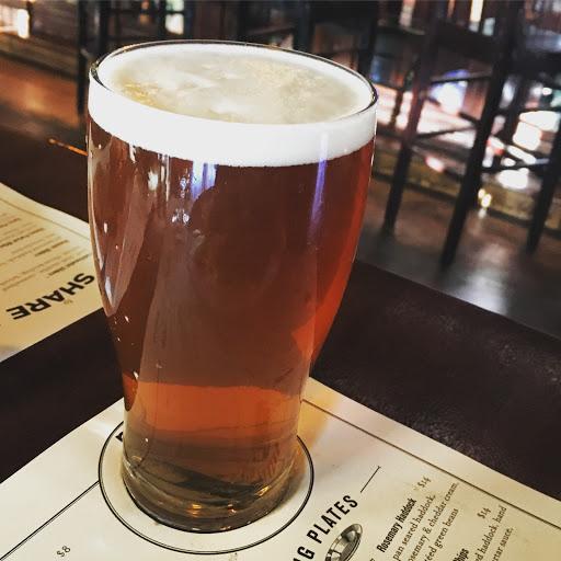 Irish Pub «Rí Rá Irish Pub», reviews and photos, 701 NW Riverside Dr, Evansville, IN 47708, USA