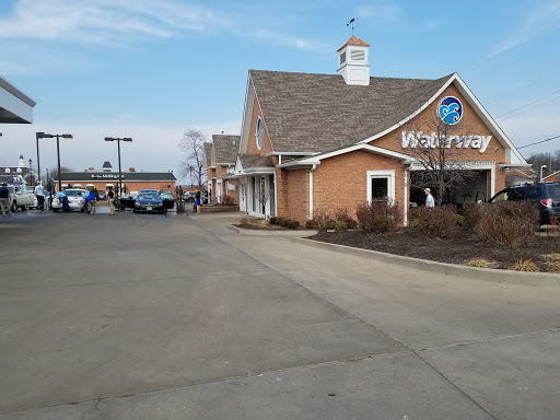 Car Wash «Waterway Gas & Wash», reviews and photos, 388 Lamp and Lantern Village, Town and Country, MO 63017, USA
