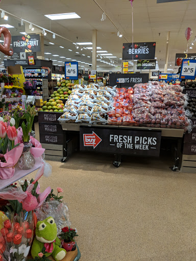 Grocery Store «Stop & Shop», reviews and photos, 1328 Beekman Rd, Hopewell Junction, NY 12533, USA