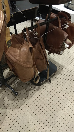 Stores to buy women's backpacks Philadelphia