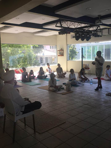 IYTA PR - Escuela de Yoga y Centro Multidisciplinario