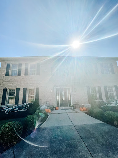 Roofing Contractor «Ireland Contracting», reviews and photos, 2407 E Springwood Dr, Glenshaw, PA 15116, USA