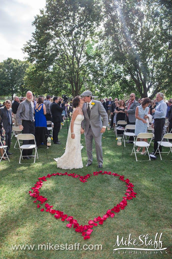 Golf Course «Chemung Hills Golf Club & Banquet Center», reviews and photos, 3125 Golf Club Rd, Howell, MI 48843, USA