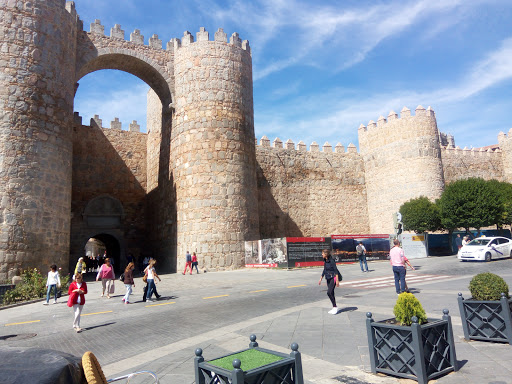 Información y opiniones sobre La Santa de Ávila