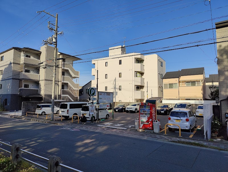 三井のリパーク 中堂寺北町駐車場