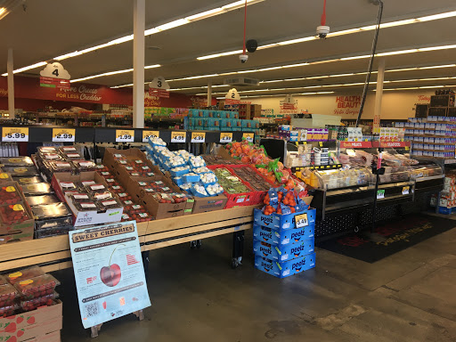 Grocery Store «Grocery Outlet Bargain Market», reviews and photos, 6425 6th Ave, Tacoma, WA 98406, USA
