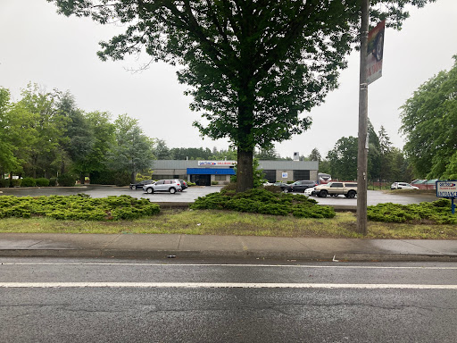 Auto Body Shop «Gerber Collision & Glass», reviews and photos, 16420 SE McLoughlin Blvd, Milwaukie, OR 97267, USA