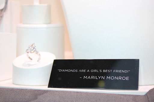 Jewelry Store «Harry Winston», reviews and photos, 310 N Rodeo Dr, Beverly Hills, CA 90210, USA