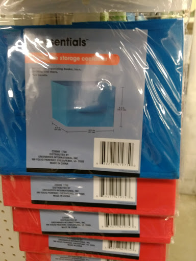 Dollar Store «Dollar Tree», reviews and photos, 790 Arlington Ridge #301, Akron, OH 44312, USA