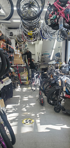 Bicycle Repair Shop «Westchester Bicycle Pro Shop», reviews and photos, 2611 Westchester Ave, Bronx, NY 10461, USA