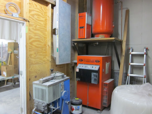 Auto Body Shop «M & G Body Shop», reviews and photos, 12018 Hamilton Ave, Cincinnati, OH 45231, USA