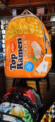 Gift Shop «SPENCER GIFTS», reviews and photos, 864 Orland Square Dr, Orland Park, IL 60462, USA