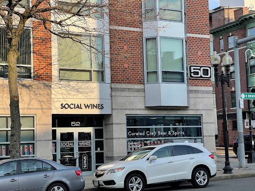 Social Wines - Boston, 52 W Broadway, Boston, MA 02127, USA, 