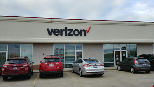 Cell Phone Store «Verizon», reviews and photos, 910 W Town Center Blvd, Champaign, IL 61822, USA