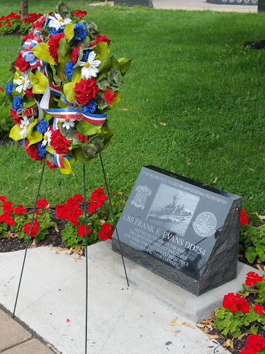 Park «Veterans Park», reviews and photos, 1 Naval Park Cove, Buffalo, NY 14202, USA