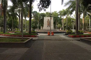 Monumen Nganjuk image
