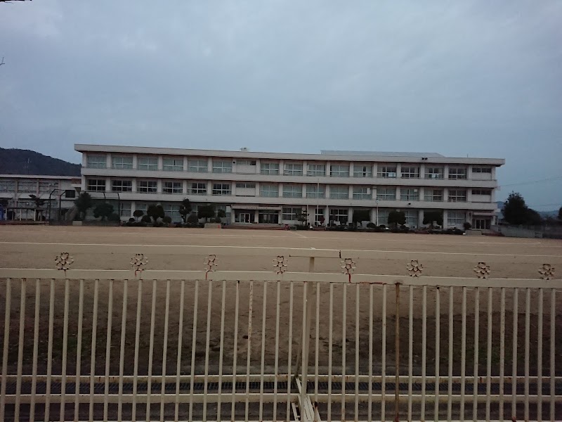 太子町立龍田小学校