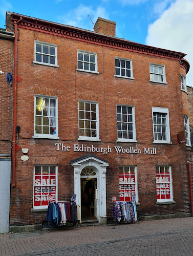 Reviews of The Edinburgh Woollen Mill in Hereford - Clothing store