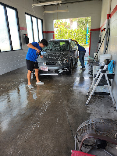 Angels Touch Hand Car Wash 2 en Ave Maria