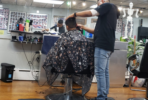 Barber Shop «Eduardo Barber Shop», reviews and photos, 57 Park Hill Ave, Yonkers, NY 10701, USA