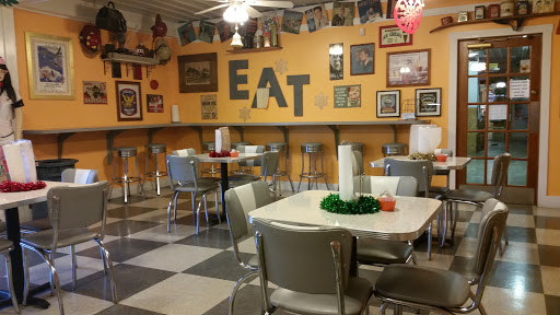 Ice Cream Shop «62 Twist Ice Cream & More», reviews and photos, 11106 Dean St, Charlestown, IN 47111, USA