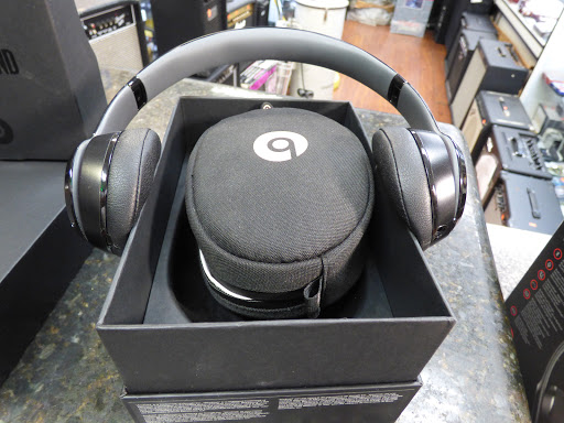 Pawn Shop «Pasadena Pawnshop», reviews and photos, 2696 E Colorado Blvd, Pasadena, CA 91107, USA