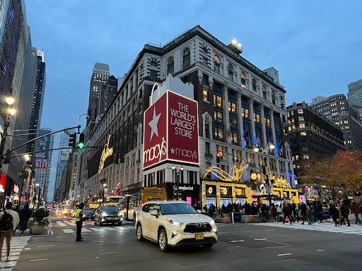 Department Store «Macys», reviews and photos