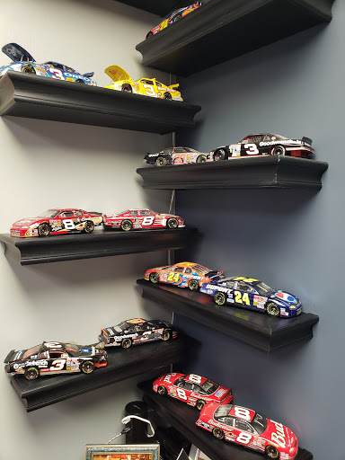 Auto Body Shop «Thomas Auto Body & Collision», reviews and photos, 5170 W Broadway Ave, Minneapolis, MN 55429, USA