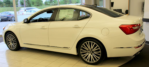 Car Dealer «Herb Chambers Kia of Burlington», reviews and photos, 93 Cambridge St, Burlington, MA 01803, USA